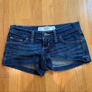 Abercrombie & Fitch jean booty short shorts